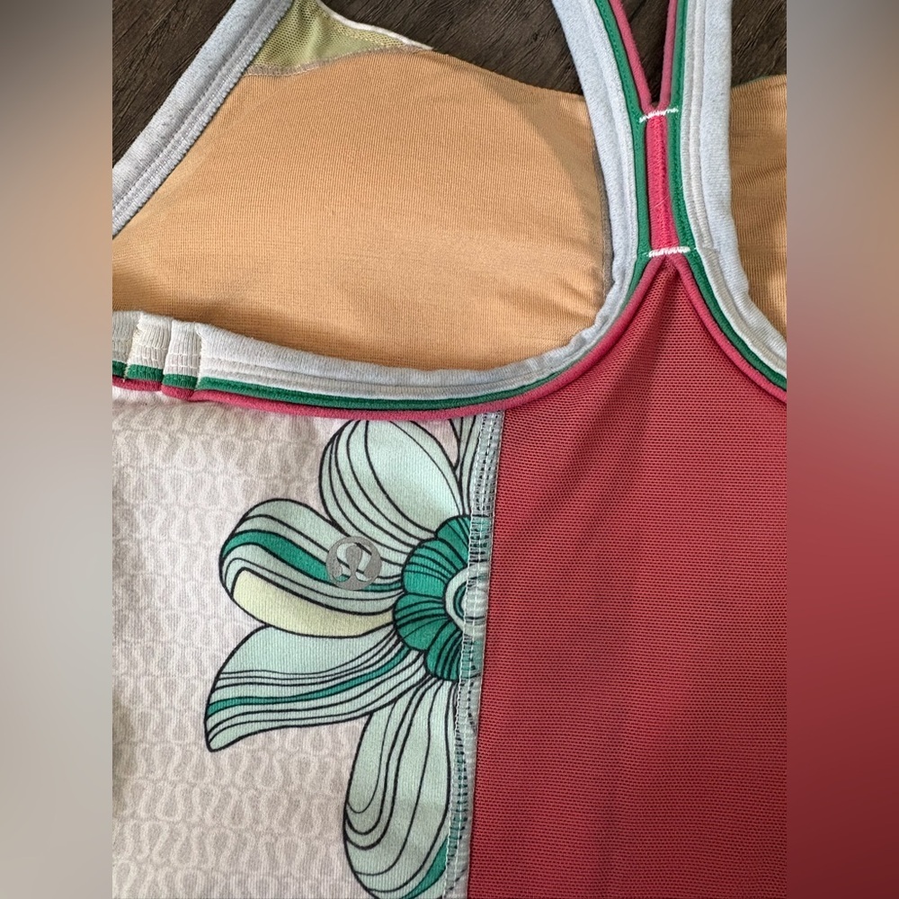 Lululemon Ujjayi Flower Tank - Picture 3 of 3